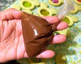 Foto del paso 7 de la receta: Galletitas con grageas 🎉🐸
