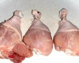 Rántott csirkecomb petrezselymes burgonyával recept fázis 1 fotója