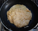Foto del paso 3 de la receta: Pisto y patatas panaderas con panceta, sobre omelette