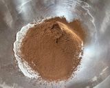 Foto del passaggio 2 della ricetta Torta vegan avocado e cioccolato 🥑🍫🏳️‍🌈☮️🇺🇦