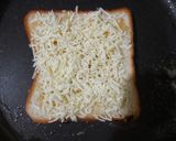 ચીઝ ગાર્લિક બ્રેડ(Cheese Garlic Bread recipe in Gujarati) રેસીપી સ્ટેપ2ફોટો