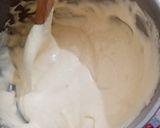 Pas rețetă Tort rapid cu cremă ganache, frișca și capşuni 2 fotografie