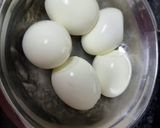 A picture of step 2 of Boiled eggs.