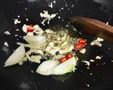 Foto langkah ke 2 dari resep Tumis Buncis Daging.