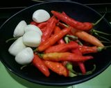 Foto langkah ke 1 dari resep Sambal Korek / bawang Hot Jeletot 😅.