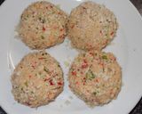Foto del paso 3 de la receta: Pastelitos de jaiba con salsa remoulade