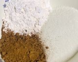 A picture of step 1 of Drooling chocolate custard dessert.