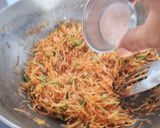 शेवयांचा उपमा (Sevai Upma Recipe In Marathi) रेसिपी स्टेप 5 फोटो