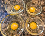 Foto del paso 12 de la receta: Pollo al curry con huevos de codorniz