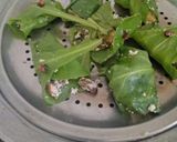 A picture of step 16 of Stuffed spinach curry.