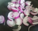 A picture of step 3 of Capsicum, Fry potato and Tomato Subji.