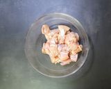 A picture of step 1 of Chicken Kathi Roll.
