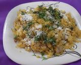 A picture of step 2 of Kande pohe.