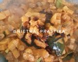 Foto langkah ke 5 dari resep Sambal Goreng Kentang + Ati Ampela.
