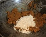A picture of step 2 of Tindora masala.