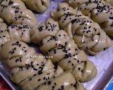 Foto langkah ke 5 dari resep Roti Green Tea isi Pisang 1x Proofing sangat lembut.