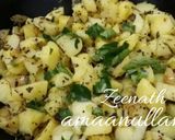 A picture of step 2 of Aloo Masala.