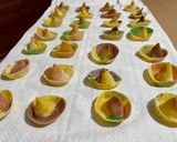 A picture of step 5 of Sombreri with Zucchini Flower Pesto and Clams.