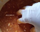 Foto langkah ke 6 dari resep Bolu Sarang Semut/Caramel Cake, 4 telur.