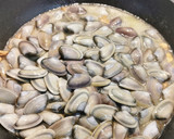 Foto del paso 1 de la receta: Coquinas al vino blanco