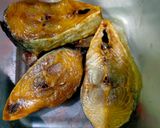বেগুন দিয়ে ইলিশ মাছের ঝোল (Begun Diye Ilish Machher Jhal, Recipe রেসিপি ধাপ - 1 ছবি