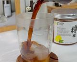 Foto langkah ke 2 dari resep Mojito Shaken Soda.
