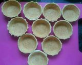 A picture of step 6 of Eggless quiche with hot coffee.