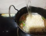 A picture of step 3 of Maggi masala.