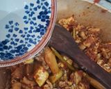 Foto langkah ke 5 dari resep Usus Tahu Bumbu Rujak.