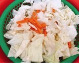 Hình bước làm 1 của món Bắp cải xào tỏi 🍲
