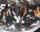 Foto del paso 3 de la receta: Mejillones al vino blanco
