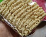 A picture of step 2 of Maggi Rainbow Faluda.