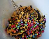 Une image de l'étape 3 de Cookie géant aux smarties.