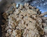 A picture of step 2 of Potato Thepla.