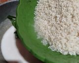 Foto langkah ke 2 dari resep Manggo Sticky Rice Sushi.