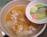 Foto langkah ke 5 dari resep Sup Ayam Labu Kuning.