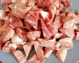 Foto del paso 1 de la receta: Magra de cerdo con tomate