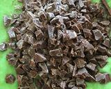 A picture of step 5 of Chocolate chip mint cake.