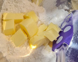 Foto del paso 2 de la receta: Galletas de crema Lotus y pepitas de chocolate