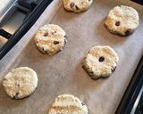 A picture of step 5 of Chewy Fruity Flapjack Cookies.