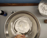 Foto del paso 4 de la receta: Merengues 🌰