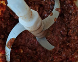 Foto del paso 3 de la receta: Salsa Ketchup versión saludable, crudivegana 🍅 Sin azúcares agregados 🌱