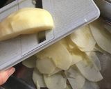 Foto del passaggio 2 della ricetta Torta invisibile di mele