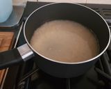 A picture of step 2 of Mushroom Stroganoff.
