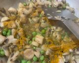 A picture of step 2 of Broccoli Peas Mushroom Dry.