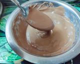 A picture of step 2 of Dip Dip chocolate.
