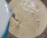 Foto del paso 2 de la receta: 🌟 Triffle de damascos 🌟 Postre en vaso en capas: bizcochuelo, crema de queso y damascos en almíbar 🌟