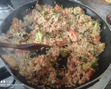 Foto del paso 3 de la receta: Arroz con verduras estilo oriental en 15 minutos