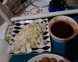 Foto langkah ke 2 dari resep Sosis Bakso Asam Manis.