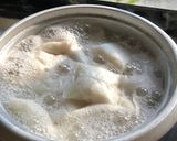 Gambar langkah 7 resipi Begedil Kentang untuk Soto.